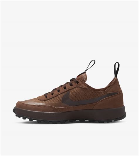 brown nike shoes|nike shoes with brown bottom.